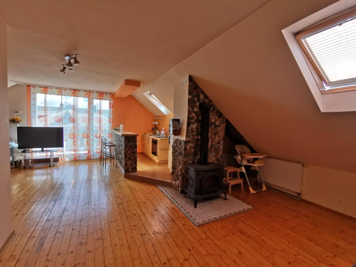 Apartamentai Pas Regina Паланга Екстер'єр фото