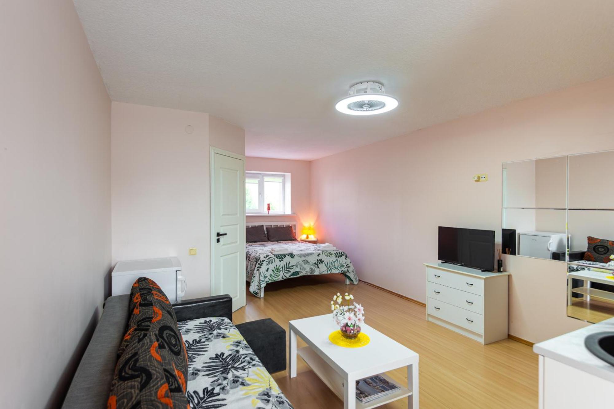 Apartamentai Pas Regina Паланга Екстер'єр фото