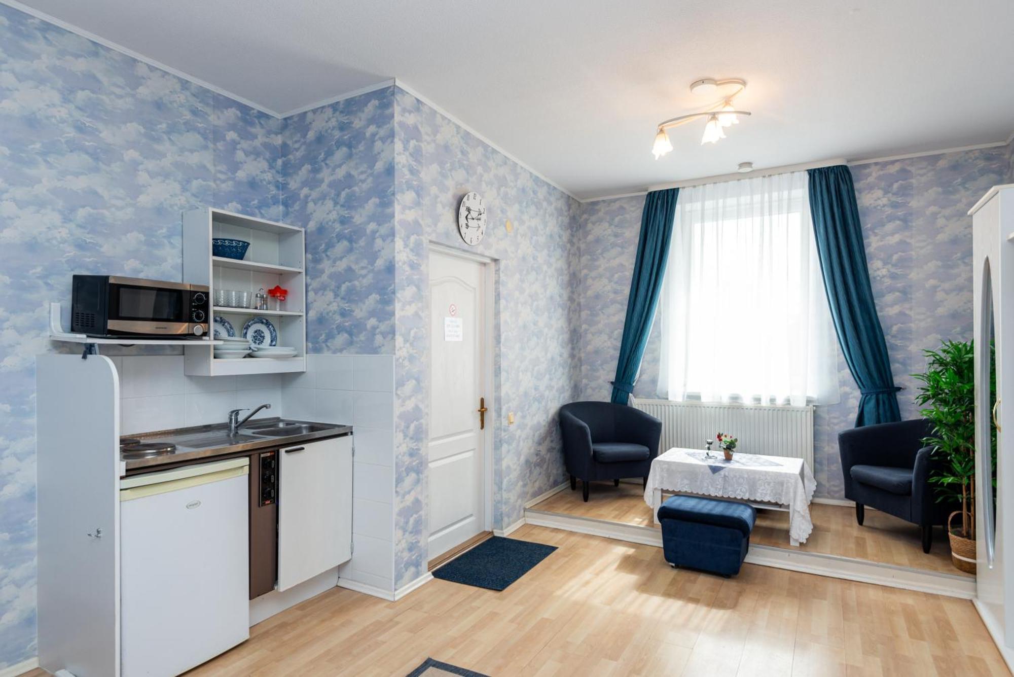 Apartamentai Pas Regina Паланга Екстер'єр фото